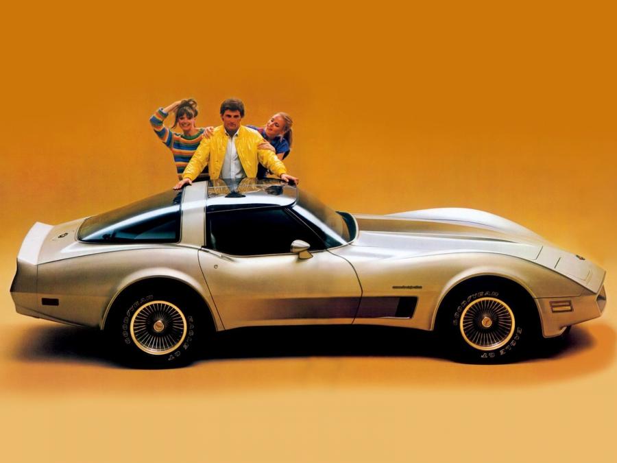  Chevrolet Corvette Collector Edition 1982 года  (фото 31 из 40)